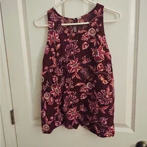 Old Navy sleeveless top